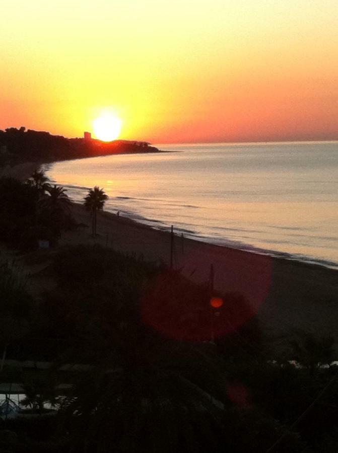 Apartamento Marbella Playa Apartment Exterior photo